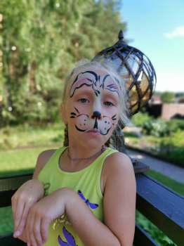 Вика Дряхлова