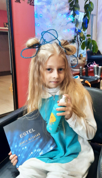 Ника Есипова